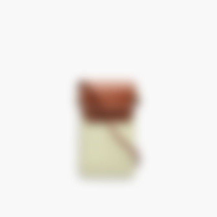 Arc Clasp Shoulder – Beige Leather | Gold Hardware