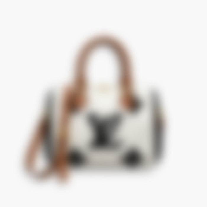 Daily Barrel 25 – Black Leather | Silver Hardware