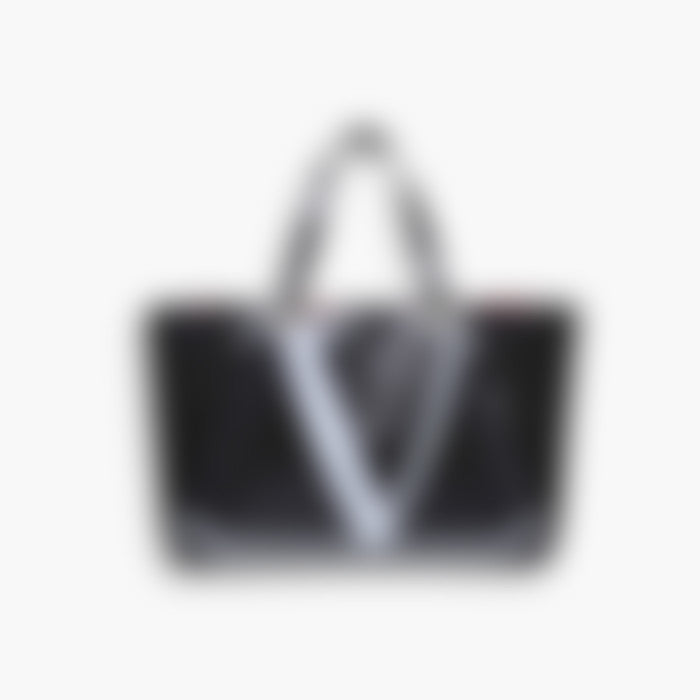 Logo Shoulder 38 – Black Leather | Silver Hardware